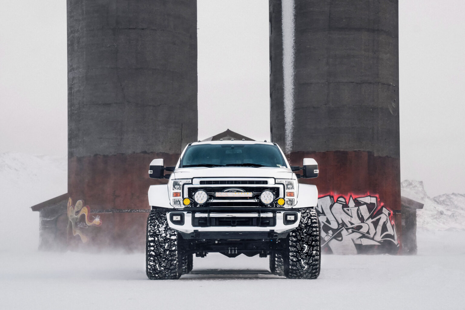AT44 Ford Super Duty 6x6 - Arctic Trucks US