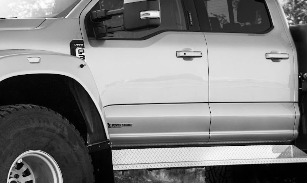 Aluminum Side Step Set - 2022+ Super Duty Crew Cab